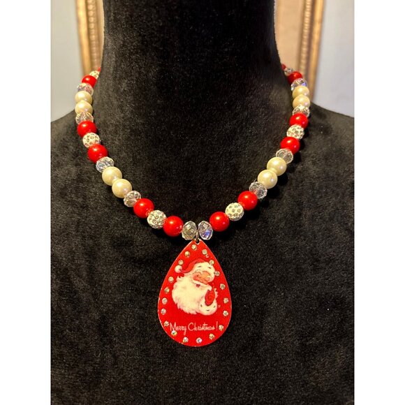 Santa Pendant Beaded Christmas Necklace Red White Beads Adjustable Chain Holiday - Picture 1 of 5